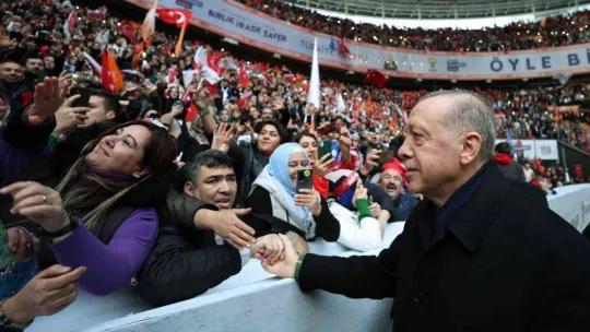 Cumhurbaşkanı Erdoğan: '2023 seçiminde tarihimizin en büyük zaferi elde etmemizin önüne kimse geçemez'