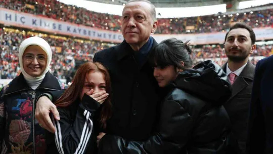 Cumhurbaşkanı Erdoğan: '2023 seçiminde tarihimizin en büyük zaferi elde etmemizin önüne kimse geçemez'