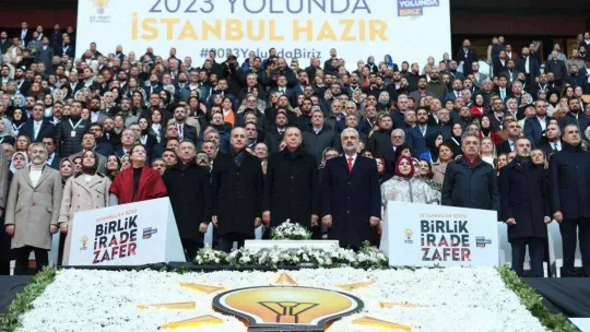 Cumhurbaşkanı Erdoğan: '2023 seçiminde tarihimizin en büyük zaferi elde etmemizin önüne kimse geçemez'