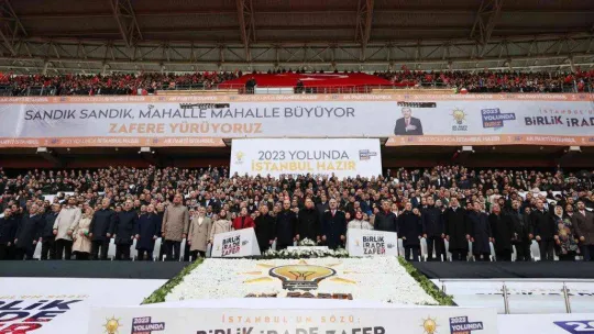 Cumhurbaşkanı Erdoğan: '2023 seçiminde tarihimizin en büyük zaferi elde etmemizin önüne kimse geçemez'