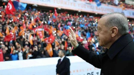 Cumhurbaşkanı Erdoğan: '2023 seçiminde tarihimizin en büyük zaferi elde etmemizin önüne kimse geçemez'