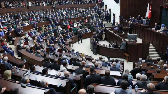 Cumhurbaşkanı Erdoğan: 'En uygun olan vakitte karadan da teröristlerin tepesine bineceğiz'