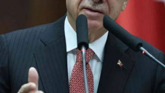 Cumhurbaşkanı Erdoğan: 'En uygun olan vakitte karadan da teröristlerin tepesine bineceğiz'