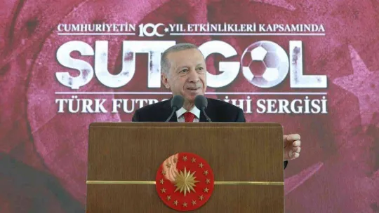 Cumhurbaşkanı Erdoğan 'Şut ve Gol: Türk Futbol Tarihi' sergisinin açılışını yaptı