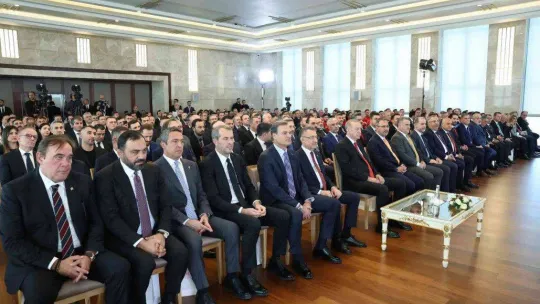 Cumhurbaşkanı Erdoğan 'Şut ve Gol: Türk Futbol Tarihi' sergisinin açılışını yaptı