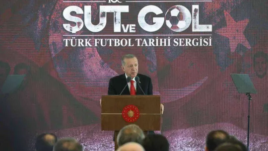 Cumhurbaşkanı Erdoğan 'Şut ve Gol: Türk Futbol Tarihi' sergisinin açılışını yaptı