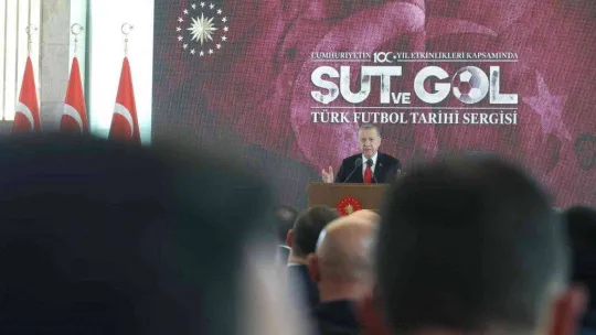 Cumhurbaşkanı Erdoğan 'Şut ve Gol: Türk Futbol Tarihi' sergisinin açılışını yaptı