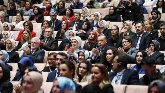 Cumhurbaşkanı Erdoğan: 'Teklifimiz üzerinde uzlaşma sağlanamazsa bu meseleyi milletimizin takdirine sunmanın yollarını arayacağız'