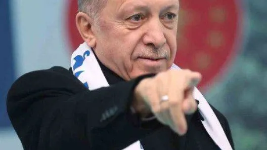 Cumhurbaşkanı Erdoğan: 'Ülkemizin 14 Mayıs'ta gideceği seçimlerde küresel güçleri arkasına alarak tek parti faşizmini hortlatmak isteyen zihniyete karşı yeni bir meydan okumaya hazırlanıyoruz'