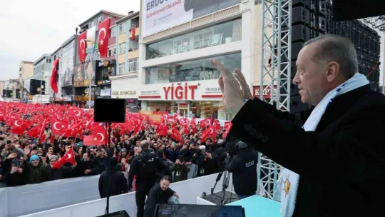 Cumhurbaşkanı Erdoğan: 'Ülkemizin 14 Mayıs'ta gideceği seçimlerde küresel güçleri arkasına alarak tek parti faşizmini hortlatmak isteyen zihniyete karşı yeni bir meydan okumaya hazırlanıyoruz'