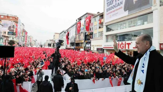 Cumhurbaşkanı Erdoğan: 'Ülkemizin 14 Mayıs'ta gideceği seçimlerde küresel güçleri arkasına alarak tek parti faşizmini hortlatmak isteyen zihniyete karşı yeni bir meydan okumaya hazırlanıyoruz'