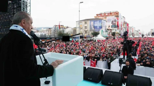 Cumhurbaşkanı Erdoğan: 'Ülkemizin 14 Mayıs'ta gideceği seçimlerde küresel güçleri arkasına alarak tek parti faşizmini hortlatmak isteyen zihniyete karşı yeni bir meydan okumaya hazırlanıyoruz'