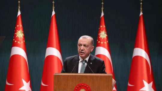 Cumhurbaşkanı Erdoğan: 'Vatandaşlarımızın bir kısmının icra takibine uğramasına yol açan 2 bin lira ve altındaki borçlarını tasfiye ediyoruz'