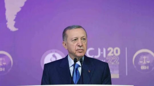 Cumhurbaşkanı Erdoğan: 'Yunanistan'ın göçmenlere karşı sergilediği tavır vahşet boyutuna varmıştır'
