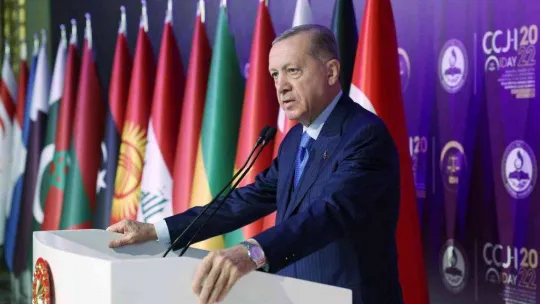 Cumhurbaşkanı Erdoğan: 'Yunanistan'ın göçmenlere karşı sergilediği tavır vahşet boyutuna varmıştır'
