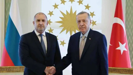 Cumhurbaşkanı Erdoğan, Bulgaristan Cumhurbaşkanı Radev ile bir araya geldi