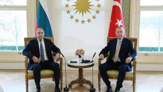Cumhurbaşkanı Erdoğan, Bulgaristan Cumhurbaşkanı Radev ile bir araya geldi