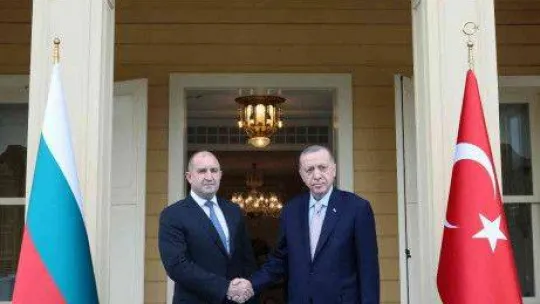 Cumhurbaşkanı Erdoğan, Bulgaristan Cumhurbaşkanı Radev ile bir araya geldi