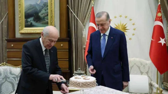 Cumhurbaşkanı Erdoğan'dan Bahçeli'ye erken doğum günü sürprizi