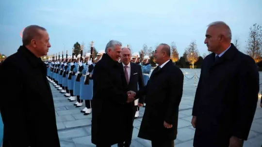 Cumhurbaşkanı Erdoğan, Küba Devlet Başkanı Bermudez'i resmi törenle karşıladı