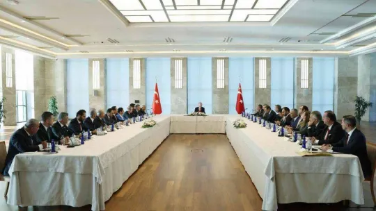 Cumhurbaşkanı Erdoğan, TFF Başkanı Büyükekşi'yi kabul etti