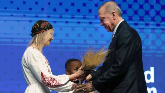 Cumhurbaşkanı Recep Tayyip Erdoğan: 'Putin ve Zelenskiy ile görüşeceğim'