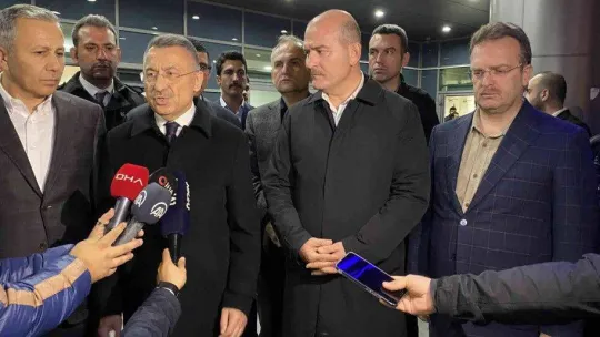 Cumhurbaşkanı Yardımcısı Oktay ile İçişleri Bakanı Soylu yaralıları ziyaret etti
