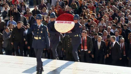 Cumhuriyetin 100. yılı için Galatasaray Yönetiminden Anıtkabir'e ziyaret