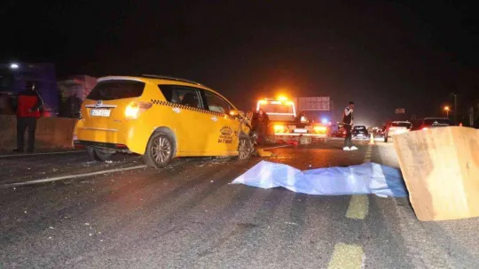 D-650'de feci kaza: Yolun karşısına geçmek isterken canından oldu