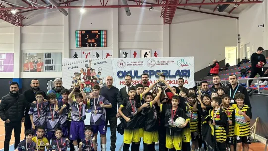 Okul Sporları Kapsamında Düzenlenen Futsal Turnuvası Tamamlandı