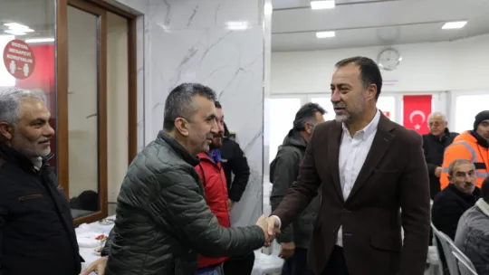 Başkan Yılmaz Nevşehirlilerle buluştu