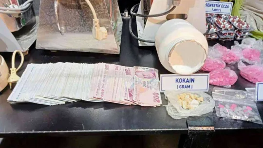 Dairelerine düzenek kurup uyuşturucu yetiştiren zehir tacirlerine operasyon: 138 gözaltı