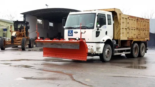 Darıca'da ekipler karla mücadeleye hazır