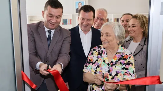 Başkan Balcıoğlu, Selimpaşa Emlak Konutları Sitesi'nde Atatürk Büstü ve Suat Arslan Kütüphanesi Açılışına Katıldı