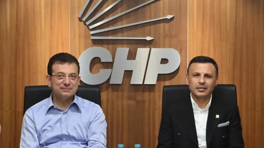 Başkan Balcıoğlu İlçe Başkanları'nın Katılım Sağladığı Değerlendirme Toplantısına Katıldı