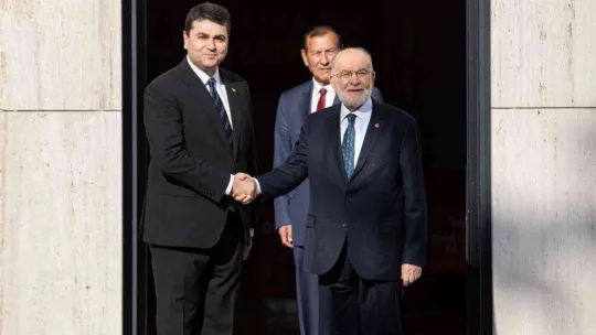 Demokrat Parti'nin ev sahipliğinde altılı masa toplantısı başladı