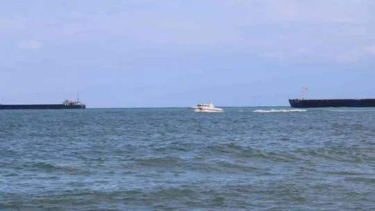 Denizde kaybolan şahsı ekipler didik didik arıyor