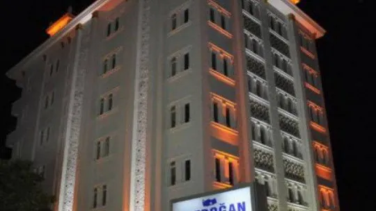 Deprem Adıyaman'da 6 oteli yıktı