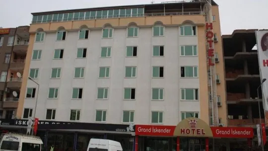 Deprem Adıyaman'da 6 oteli yıktı