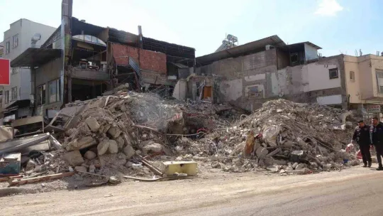 Deprem Adıyaman'da 6 oteli yıktı