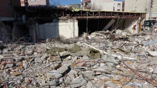 Deprem Adıyaman'da 6 oteli yıktı
