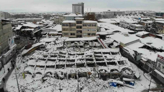 Deprem bölgesi Malatya havadan görüntülendi