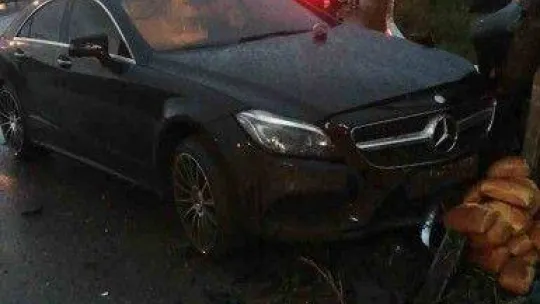 Deprem bölgesine giderken kazaya karıştılar: 2 yaralı