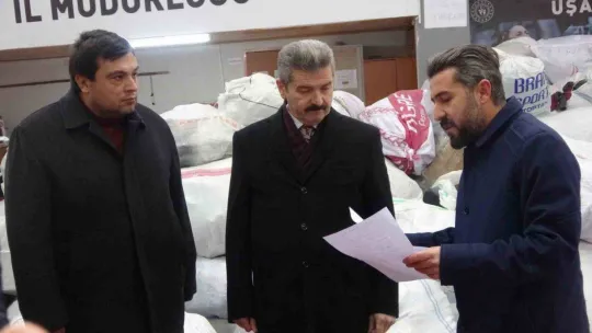 Deprem bölgesine Uşak'tan 213 bin battaniye gönderildi