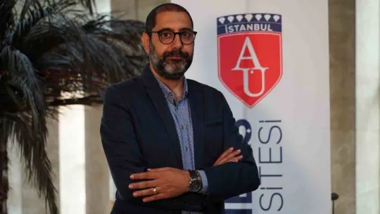 Deprem Mühendisliği Uzmanı Prof. Dr. Zeki Hasgür: 'Tarihe geçecek büyük depremlerden birini yaşadık'