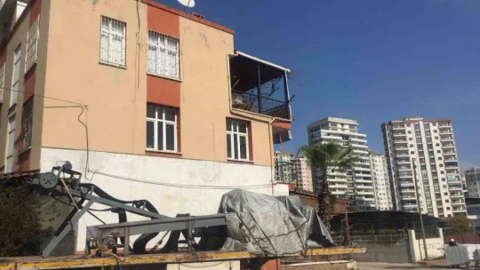 Depremde hasar görmeyen dairelerin fiyatı yüzde 50 arttı