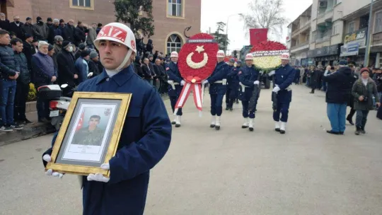 Depremde şehit olan Osmancıklı asker son yolcuğuna uğurlandı