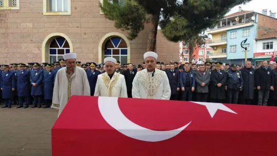 Depremde şehit olan Osmancıklı asker son yolcuğuna uğurlandı