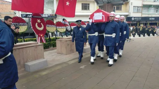 Depremde şehit olan Osmancıklı asker son yolcuğuna uğurlandı