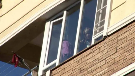 Depremde yıkılan binaların içinde kurtarılmayı beklediler